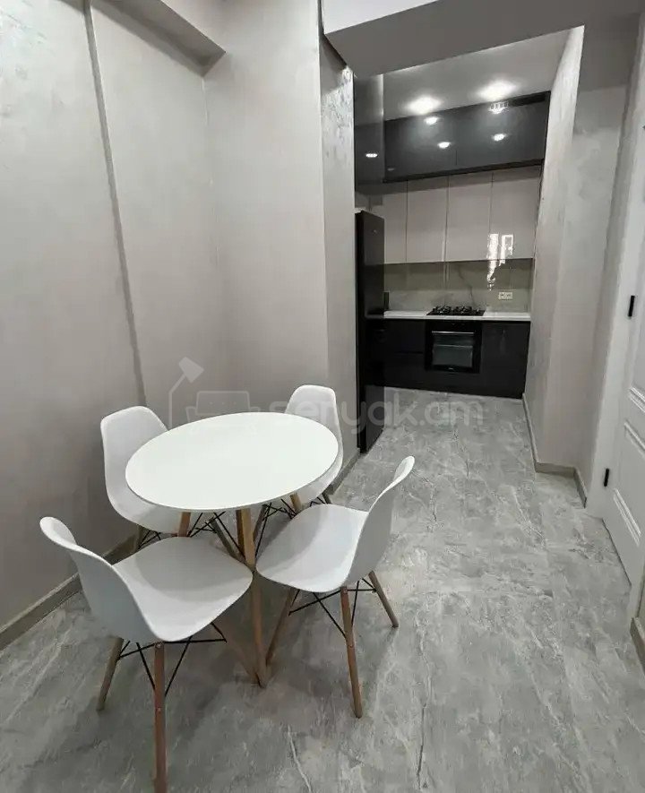 3 Սենյականոց Բնակարան Նորակառույցում, 100քմ, 9/12 հարկ, Դիզայներական Վերանորոգված, Կահավորված