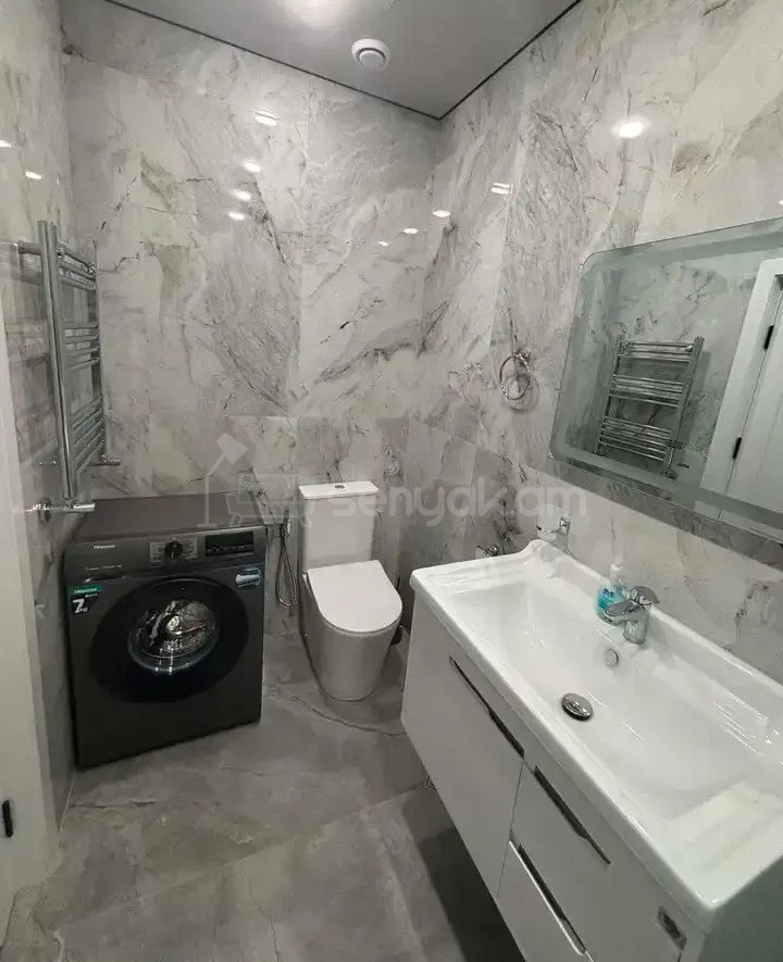 3 Սենյականոց Բնակարան Նորակառույցում, 100քմ, 9/12 հարկ, Դիզայներական Վերանորոգված, Կահավորված