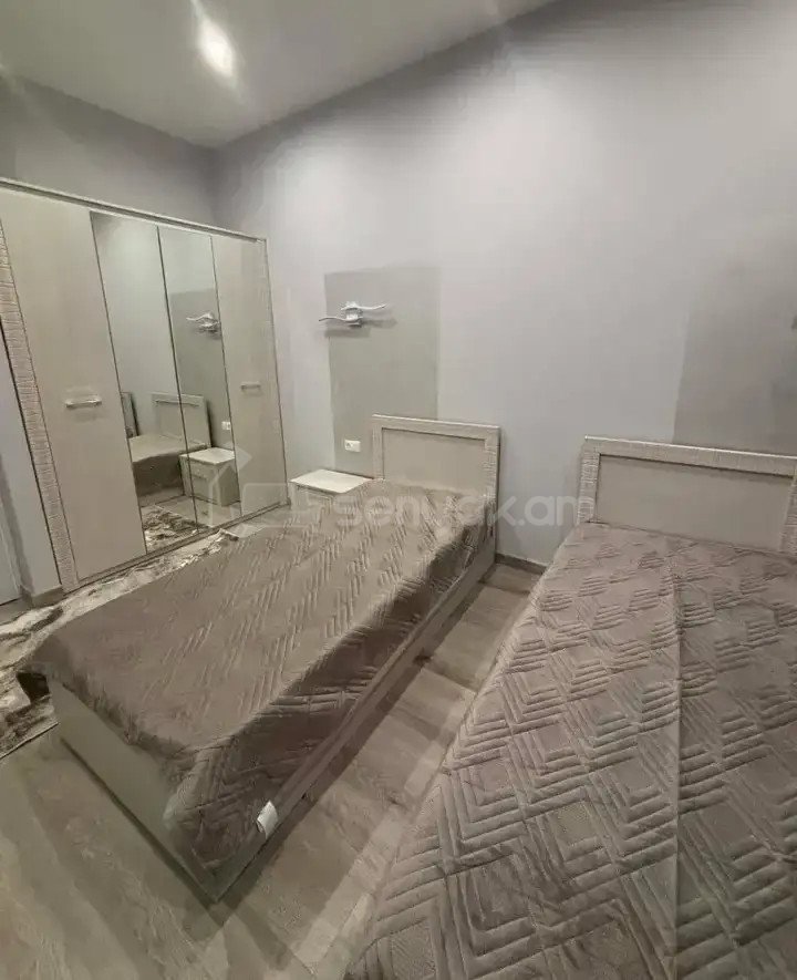 3 Սենյականոց Բնակարան Նորակառույցում, 100քմ, 9/12 հարկ, Դիզայներական Վերանորոգված, Կահավորված