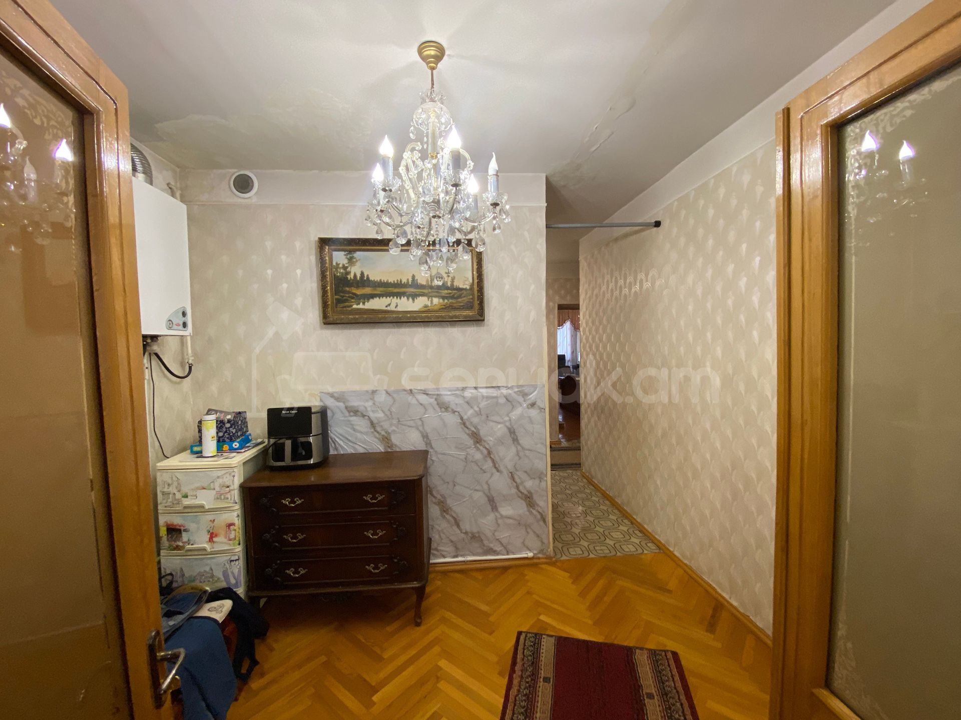 3 Սենյականոց Բնակարան Քարե Շենքում, 107քմ, 2/5 հարկ, Կոսմետիկ Վերանորոգված