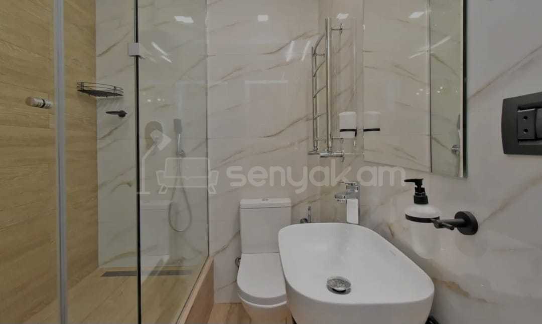 3 Սենյականոց Բնակարան Քարե Շենքում, 88քմ, 3/9 հարկ, Դիզայներական Վերանորոգված, Կահավորված