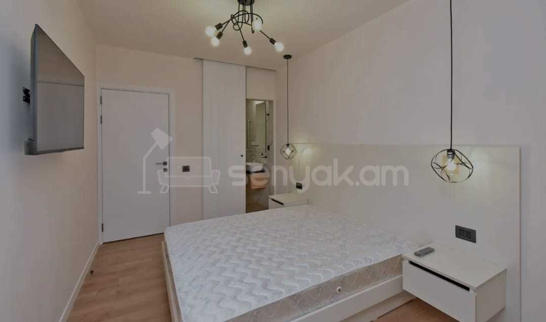 3 Սենյականոց Բնակարան Քարե Շենքում, 88քմ, 3/9 հարկ, Դիզայներական Վերանորոգված, Կահավորված