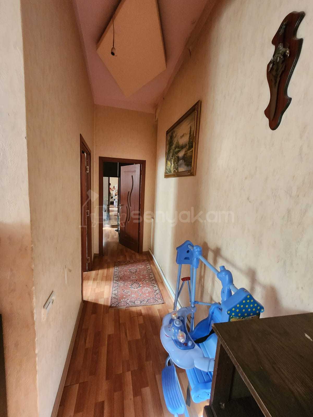 4 Սենյականոց Սեփական Տուն, 120քմ, Նորմալ Վիճակում