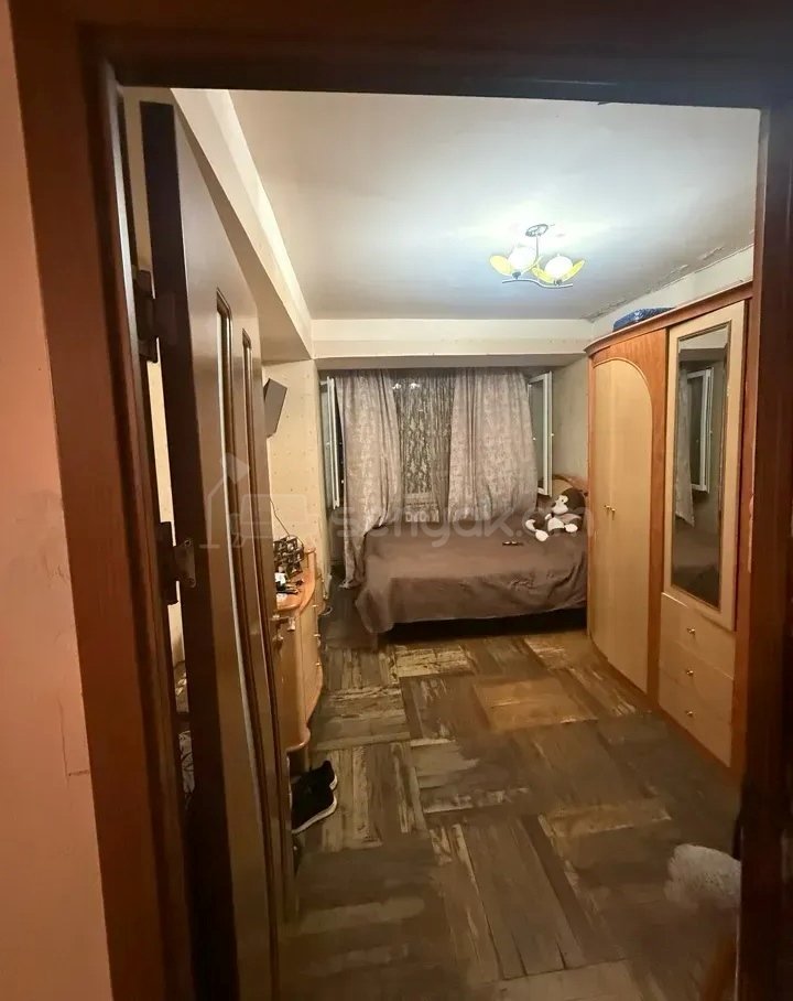 3 Սենյականոց Բնակարան, 84քմ, 11/14 հարկ, Պետական Վիճակում