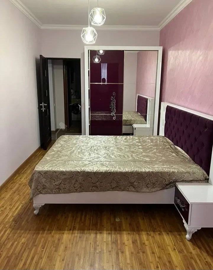 3 Սենյականոց Բնակարան Նորակառույց Քարե Շենքում, 80քմ, 4/11 հարկ, Կապիտալ Վերանորոգված, Կահավորված