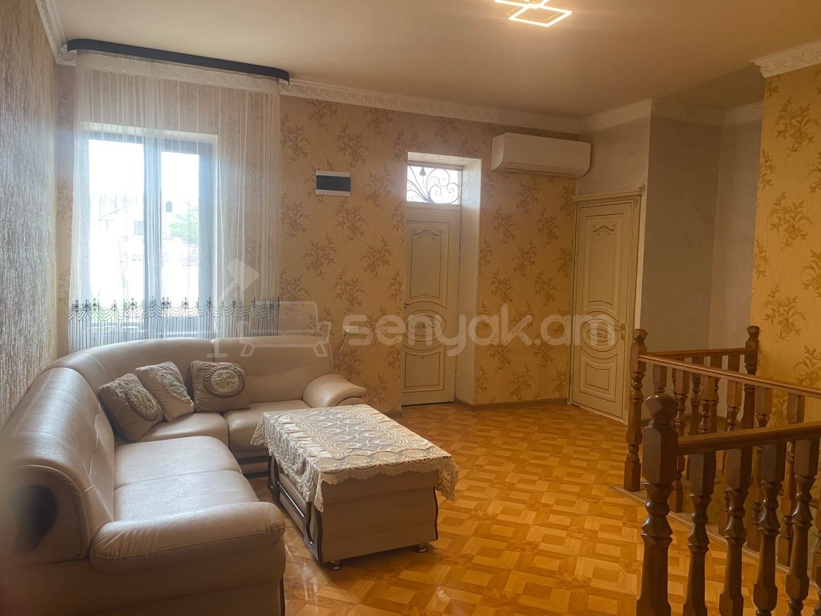 6 Սենյականոց Շքեղ Առանձնատուն, 200քմ, Կահավորված