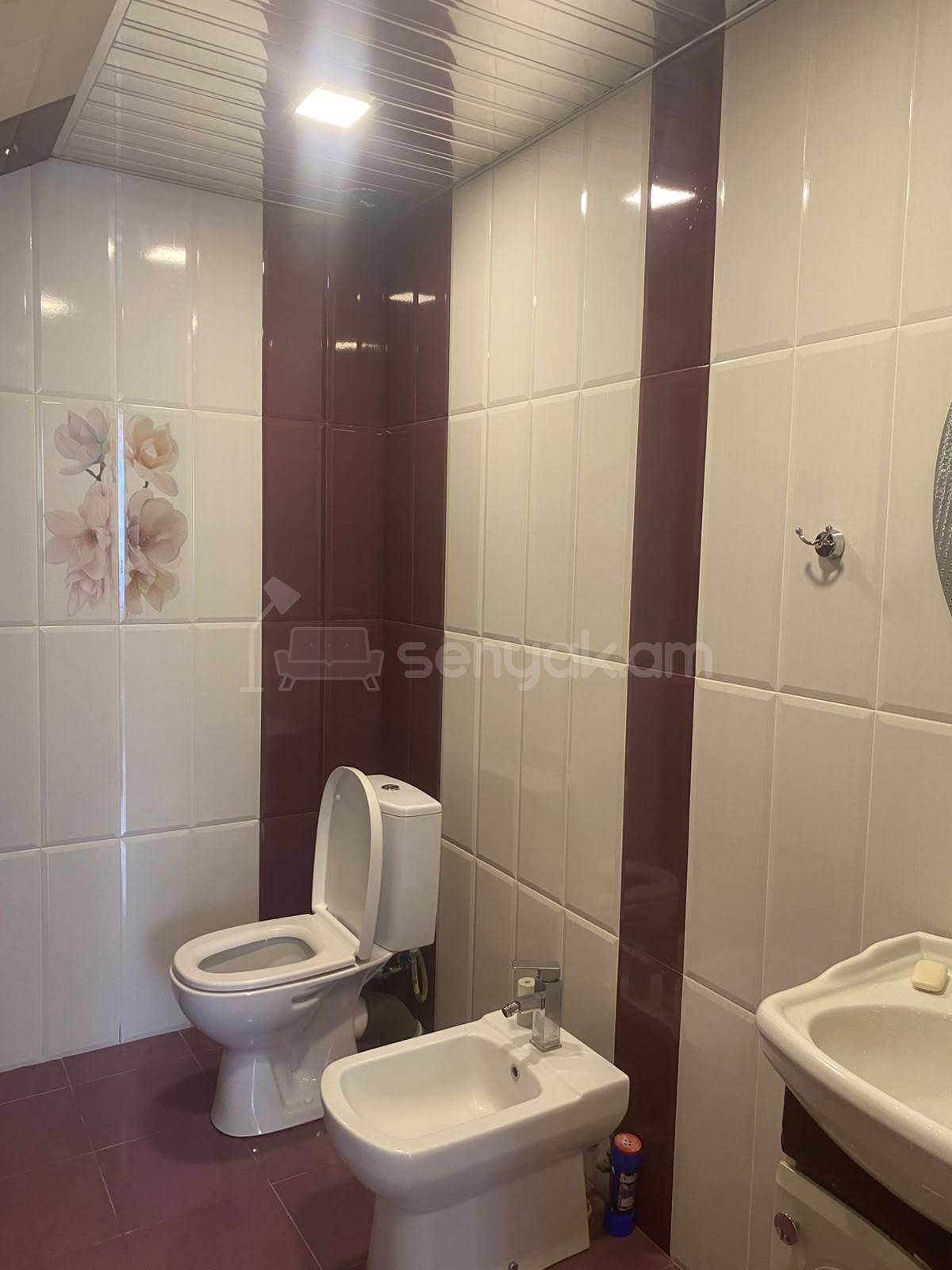 6 Սենյականոց Շքեղ Առանձնատուն, 200քմ, Կահավորված