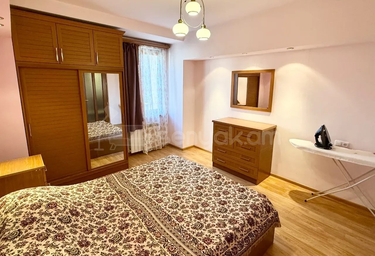 2 Սենյականոց Բնակարան Քարե Շենքում, 60քմ, 5/9 հարկ, Կապիտալ Վերանորոգված, Կահավորված