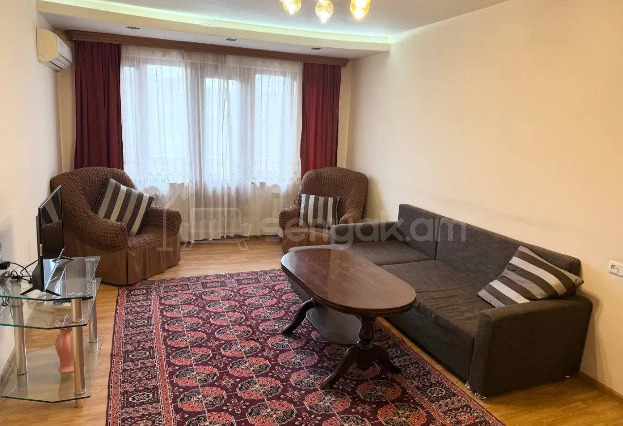 2 Սենյականոց Բնակարան Քարե Շենքում, 60քմ, 5/9 հարկ, Կապիտալ Վերանորոգված, Կահավորված