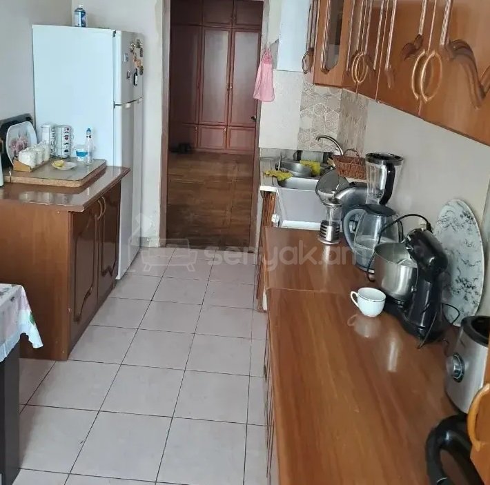4 Սենյականոց Բնակարան, 83քմ, 13/14 հարկ, Կոսմետիկ Վերանորոգված