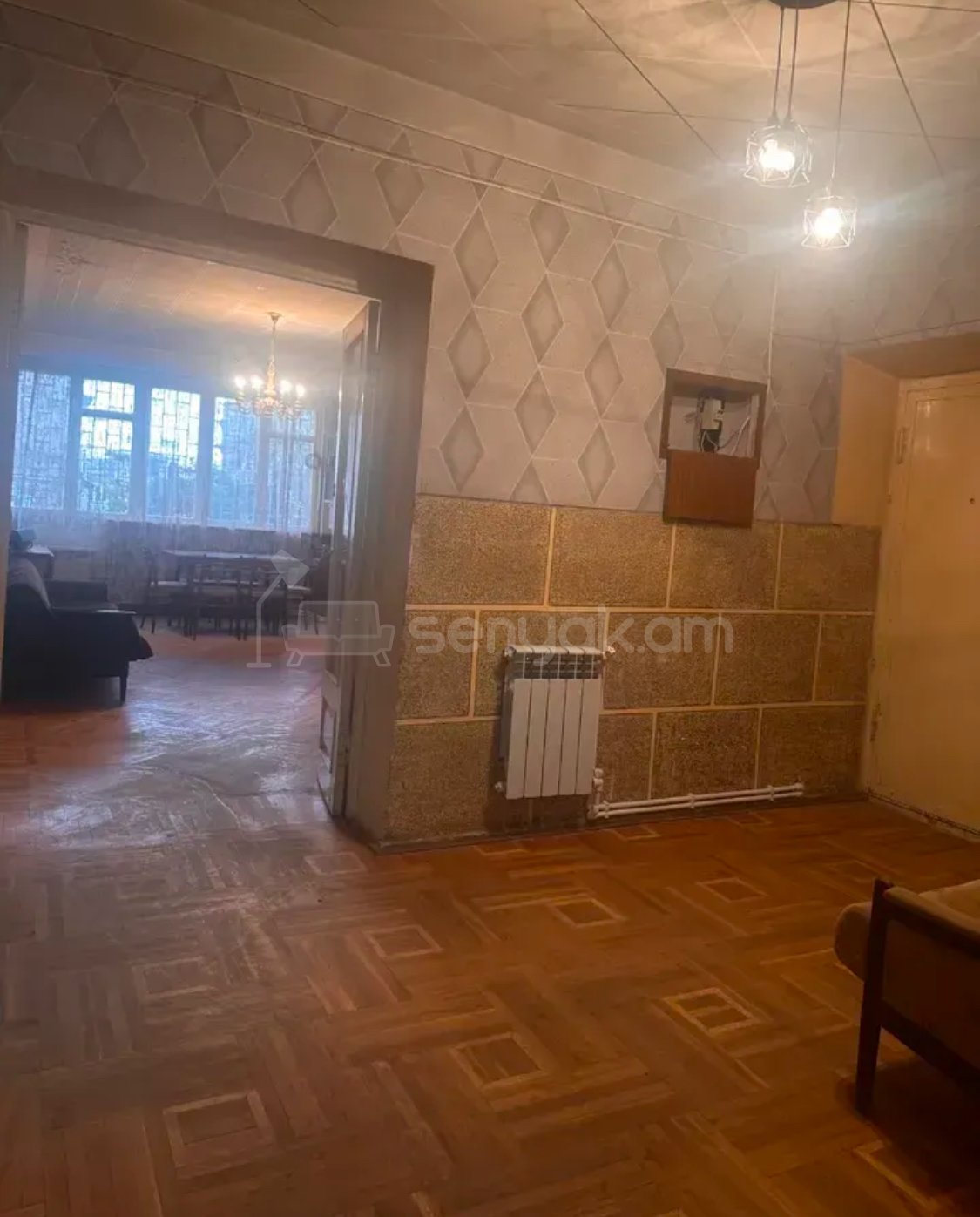 3 Սենյականոց Բնակարան Քարե Շենքում, 78քմ, 1/5 հարկ, Պետական Վիճակում, Կահավորված