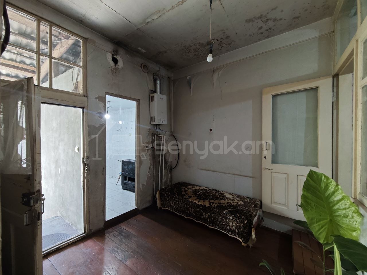 3 Սենյականոց Սեփական Տուն, 84քմ, Կոսմետիկ Վերանորոգված