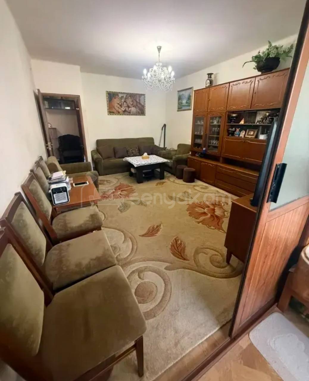 3 Սենյականոց Բնակարան Քարե Շենքում, 75քմ, 3/5 հարկ, Կոսմետիկ Վերանորոգված