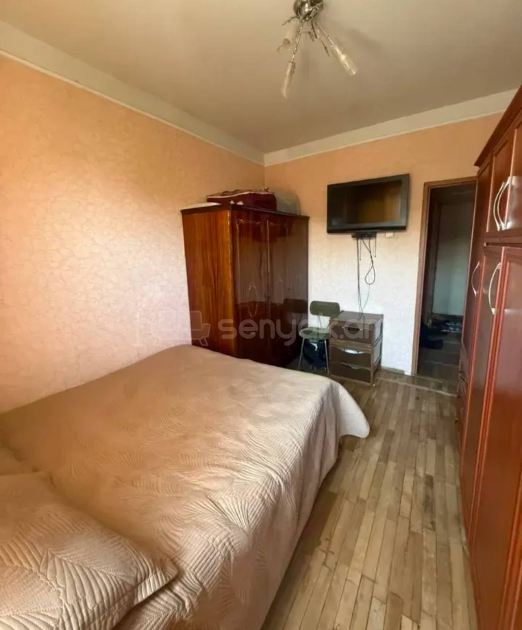 3 Սենյականոց Բնակարան Քարե Շենքում, 75քմ, 3/5 հարկ, Կոսմետիկ Վերանորոգված