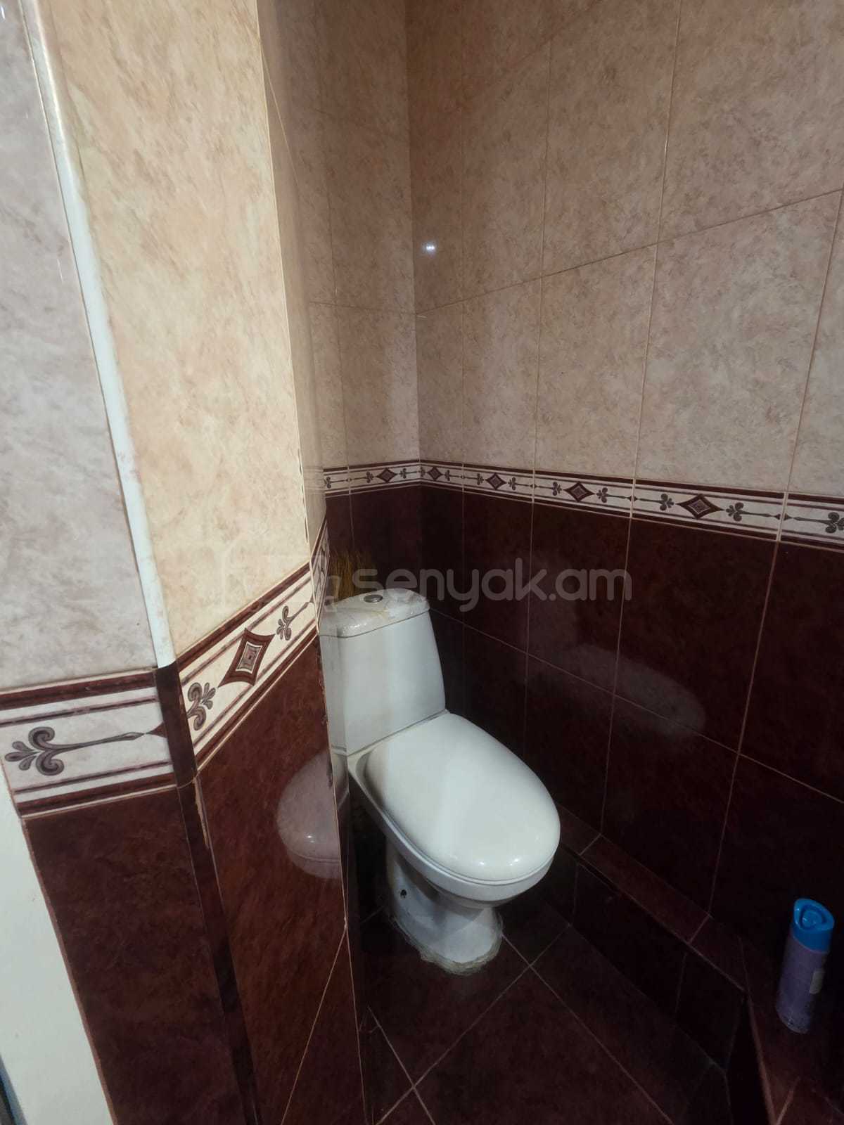2 Սենյականոց Բնակարան, 50քմ, 3/5 հարկ, Կապիտալ Վերանորոգված