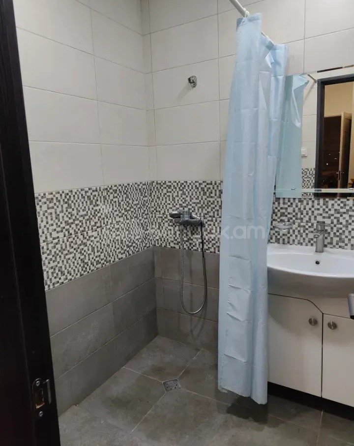 1 Սենյականոց Բնակարան, 51քմ, 14/14 հարկ, Նորմալ Վիճակում