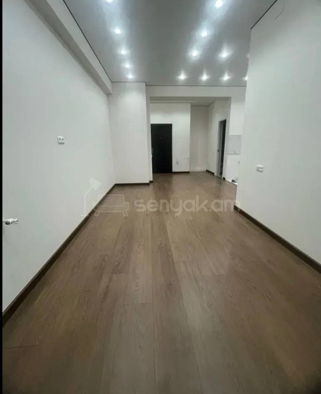 2 Սենյականոց Բնակարան Նորակառույցում, 53քմ, 8/11 հարկ, Կապիտալ Վերանորոգված