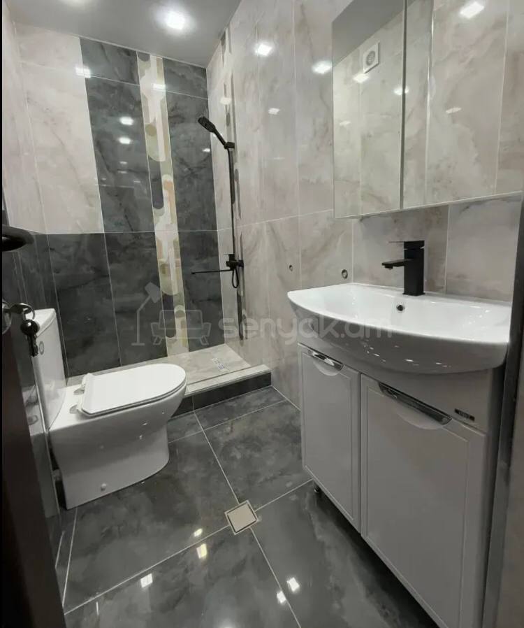 2 Սենյականոց Բնակարան, 62քմ, 7/7 հարկ, Կապիտալ Վերանորոգված, Կահավորված