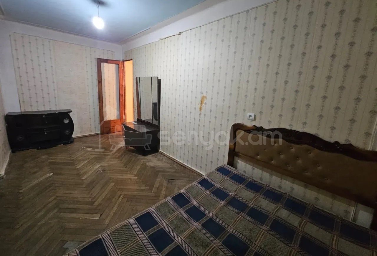 2 Սենյականոց Բնակարան Քարե Շենքում, 54քմ, 4/4 հարկ, Պետական Վիճակում
