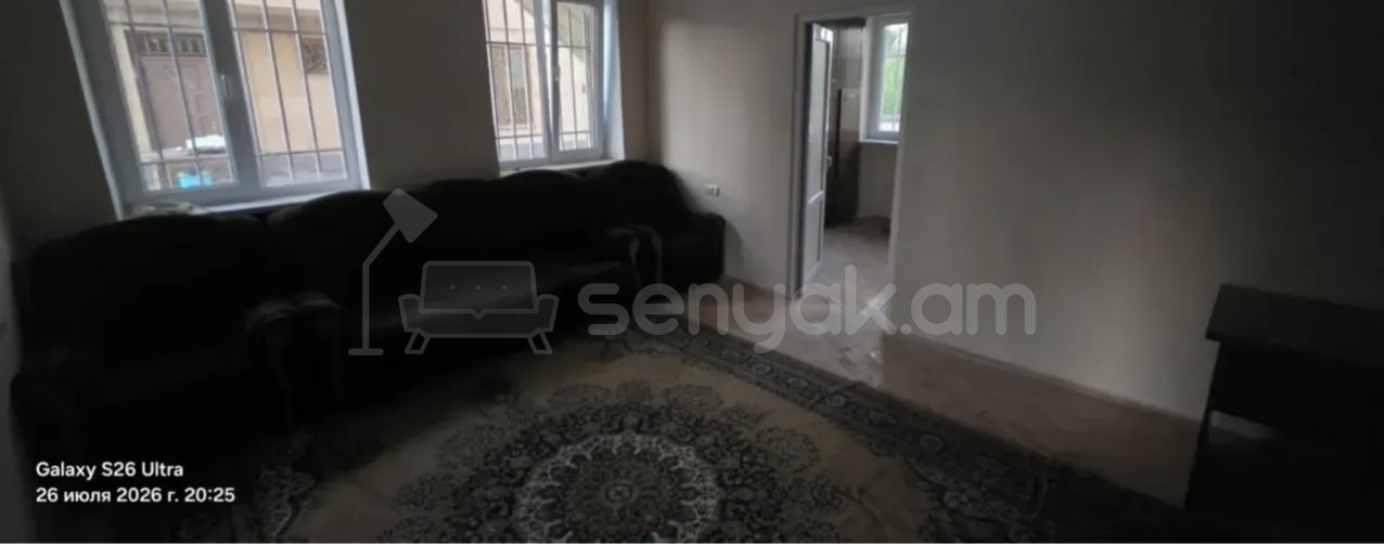 2 Սենյականոց Բնակարան Քարե Շենքում, 57քմ, 2/2 հարկ, Նորմալ Վիճակում, Կահավորված