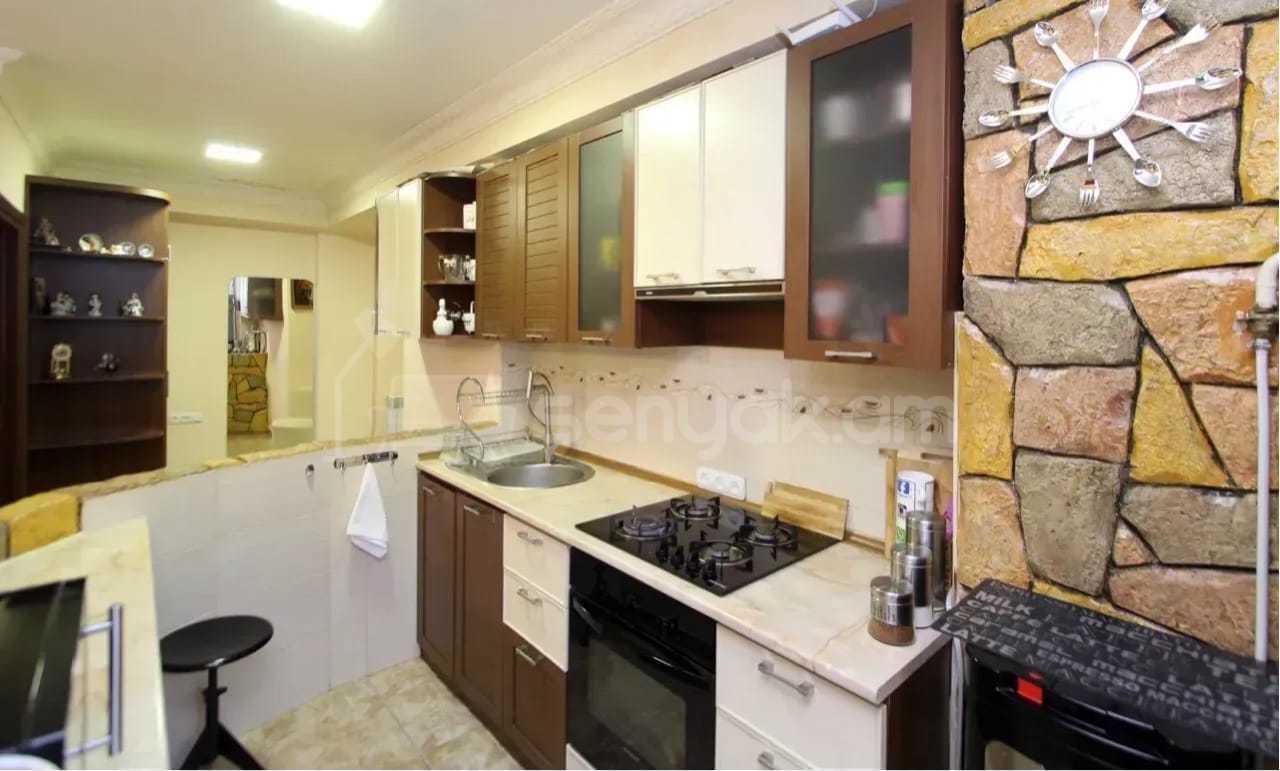 3 Սենյականոց Բնակարան, 68քմ, 1/9 հարկ, Կապիտալ Վերանորոգված