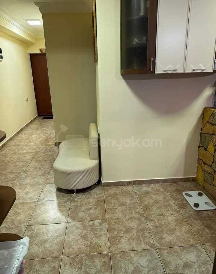 3 Սենյականոց Բնակարան, 68քմ, 1/9 հարկ, Կապիտալ Վերանորոգված