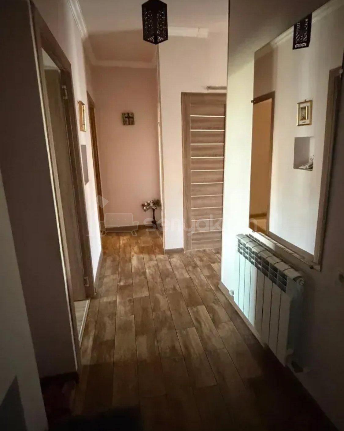 4 Սենյականոց Բնակարան Քարե Շենքում, 78քմ, 5/5 հարկ, Կապիտալ Վերանորոգված