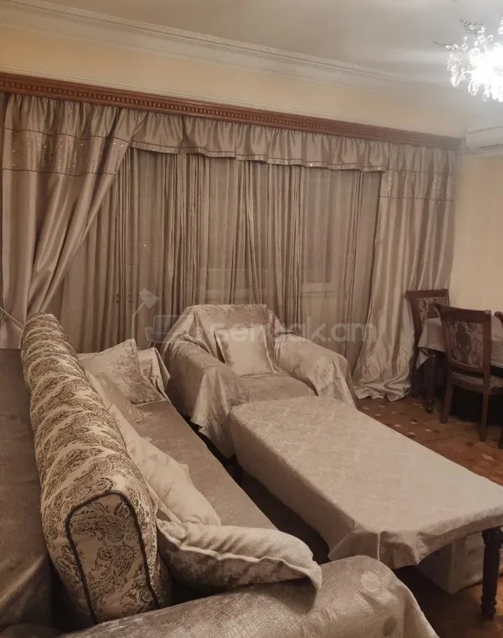 3 Սենյականոց Բնակարան Քարե Շենքում, 95քմ, 9/9 հարկ, Կապիտալ Վերանորոգված, Կահավորված