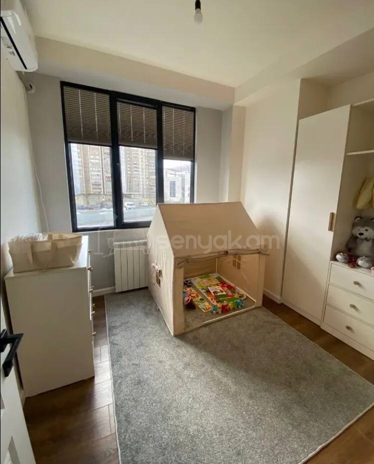 4 Սենյականոց Շքեղ Առանձնատուն, 152քմ, Ավտոտնակով