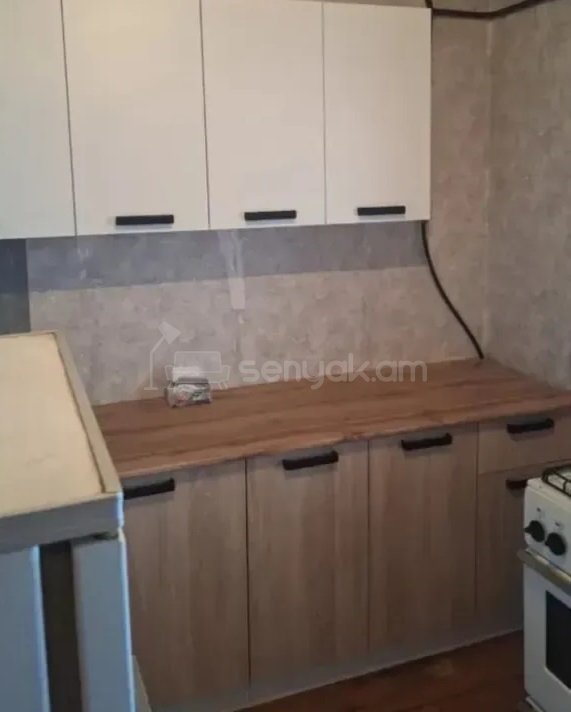 3 Սենյականոց Բնակարան, 64քմ, 6/9 հարկ, Պետական Վիճակում