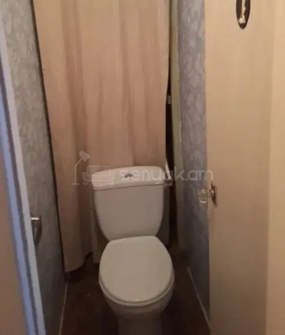 3 Սենյականոց Բնակարան, 64քմ, 6/9 հարկ, Պետական Վիճակում