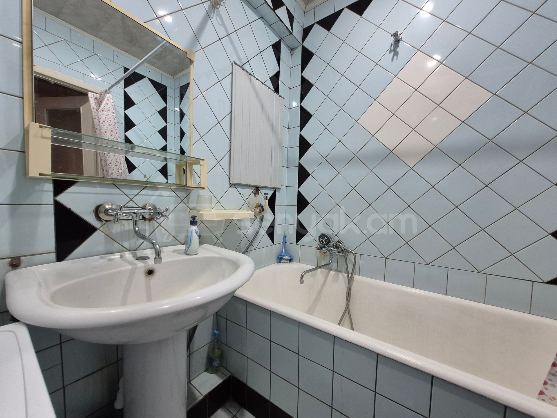 3 Սենյականոց Բնակարան, 89քմ, 10/10 հարկ, Կոսմետիկ Վերանորոգված