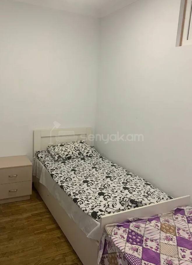 3 Սենյականոց Բնակարան Քարե Շենքում, 64քմ, 3/5 հարկ, Կոսմետիկ Վերանորոգված