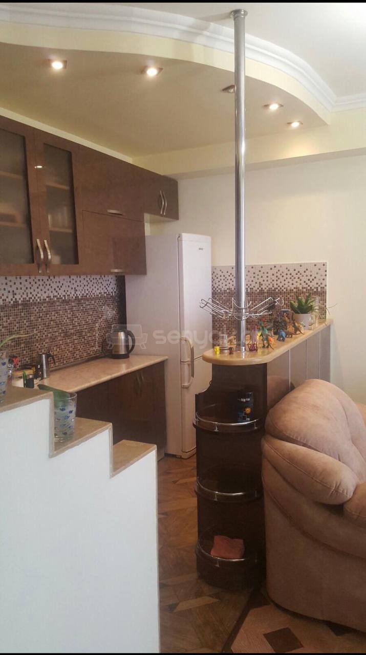 2 Սենյականոց Բնակարան, 50քմ, 9/10 հարկ, Կապիտալ Վերանորոգված, Կահավորված