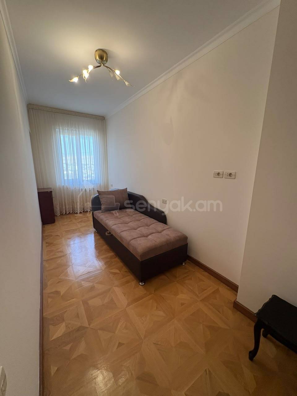 3 Սենյականոց Բնակարան, 80քմ, 8/9 հարկ, Կապիտալ Վերանորոգված, Կահավորված