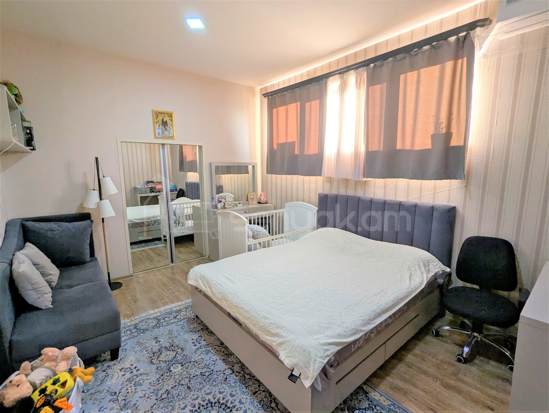 4 Սենյականոց Սեփական Տուն, 225քմ, Կապիտալ Վերանորոգված