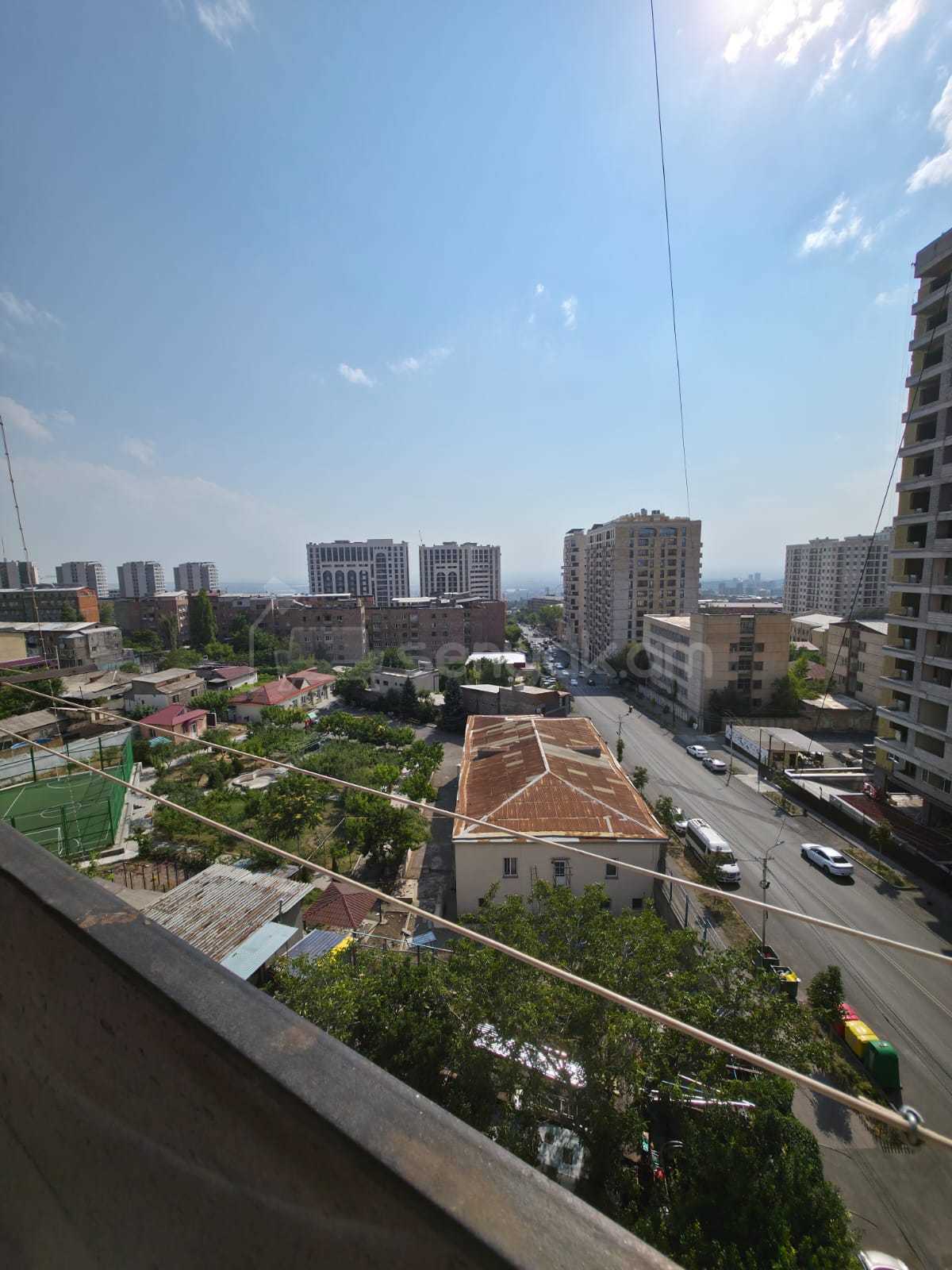 2 Սենյականոց Բնակարան, 80քմ, 7/12 հարկ, Պետական Վիճակում