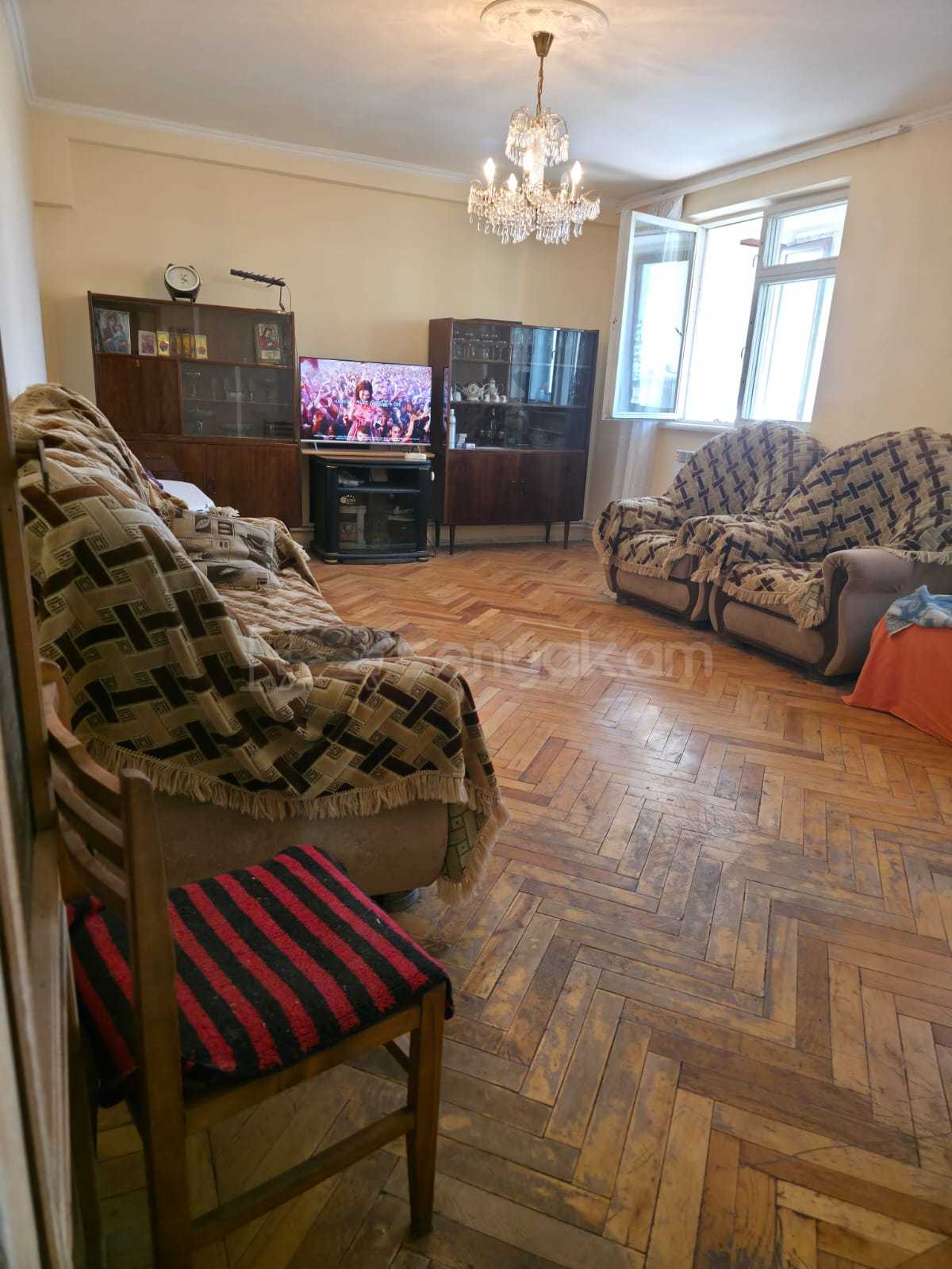 2 Սենյականոց Բնակարան, 80քմ, 7/12 հարկ, Պետական Վիճակում