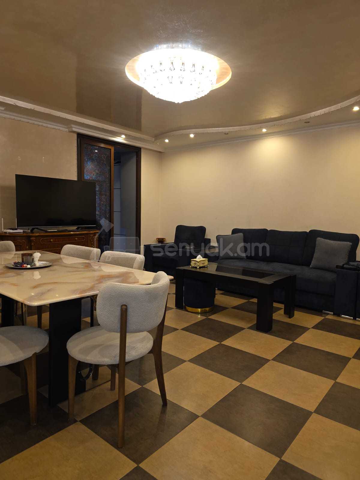 4 Սենյականոց Բնակարան Քարե Շենքում, 78քմ, 2/4 հարկ, Կապիտալ Վերանորոգված