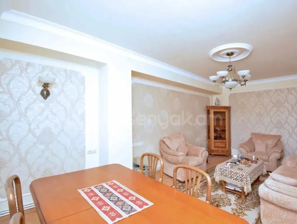 2 Սենյականոց Բնակարան, 60քմ, 4/9 հարկ, Նորմալ Վիճակում