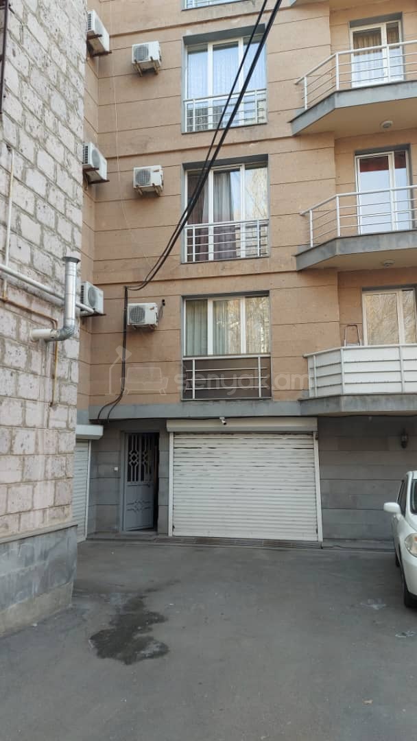 3 Սենյականոց Բնակարան, 82քմ, 5/5 հարկ, Կապիտալ Վերանորոգված