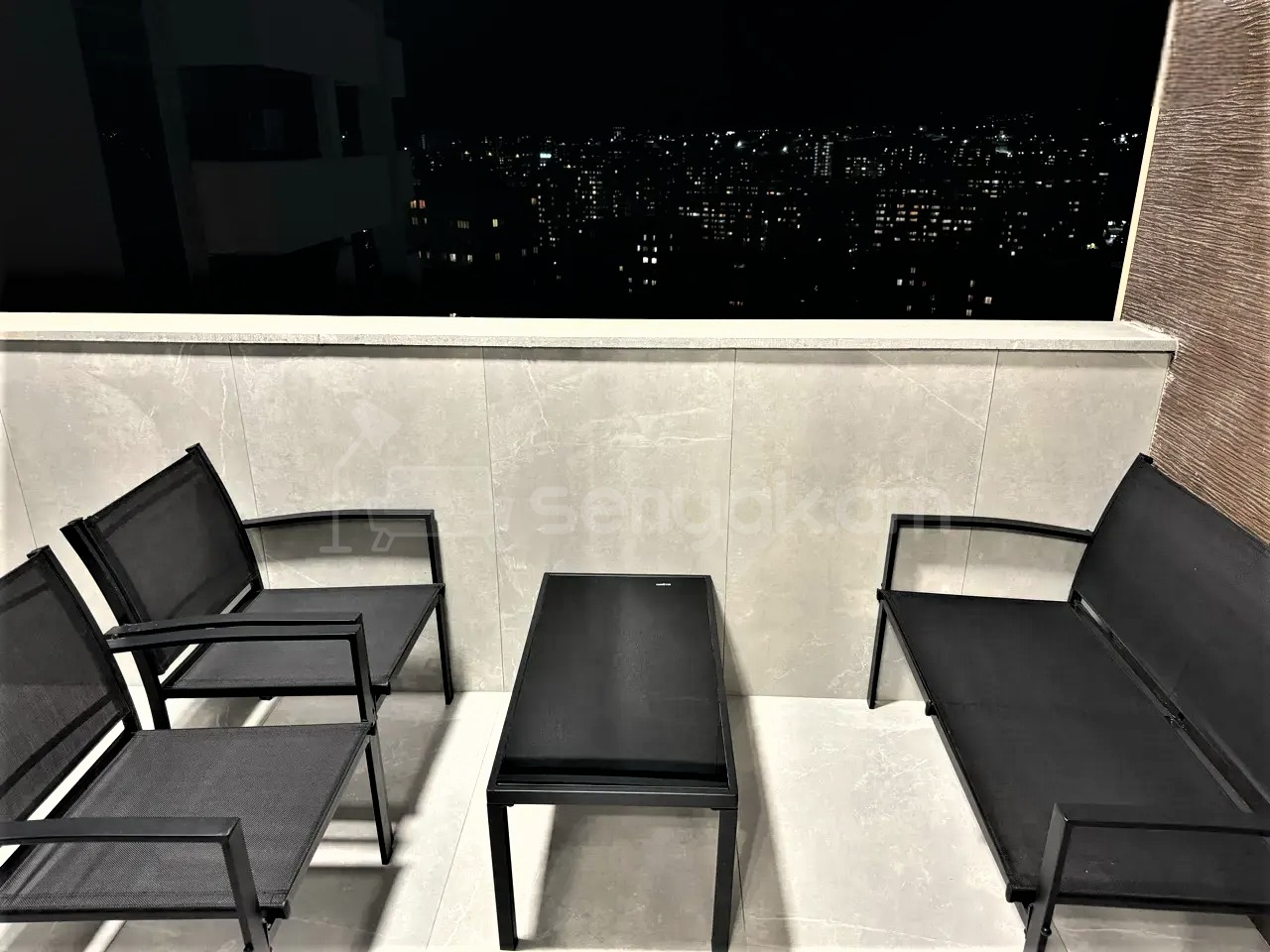 3 Սենյականոց Բնակարան, 110քմ, 16/18 հարկ, Դիզայներական Վերանորոգված, Կահավորված