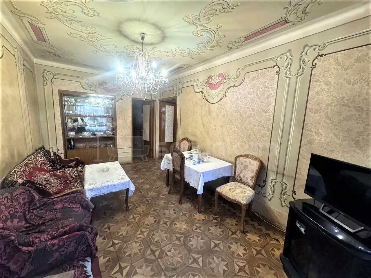 2 Սենյականոց Բնակարան Քարե Շենքում, 54քմ, 4/5 հարկ, Պետական Վիճակում