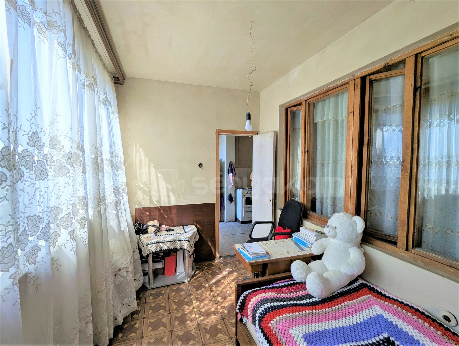 4 Սենյականոց Բնակարան, 103քմ, 13/16 հարկ, Պետական Վիճակում