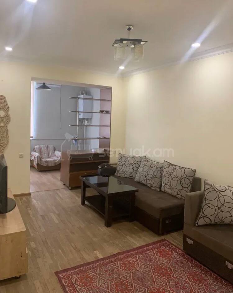 3 Սենյականոց Բնակարան Քարե Շենքում, 64քմ, 3/5 հարկ, Կոսմետիկ Վերանորոգված