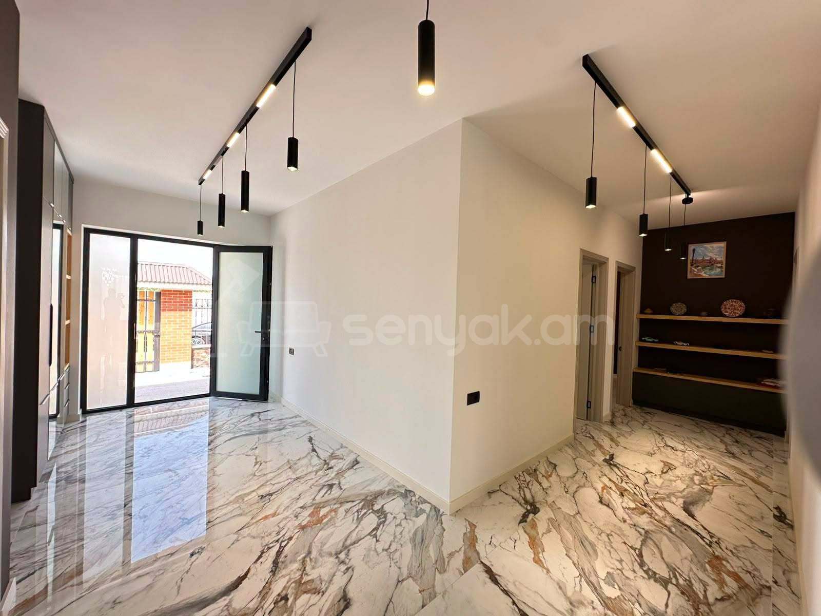 5 Սենյականոց Սեփական Տուն, 150քմ, Կապիտալ Վերանորոգված