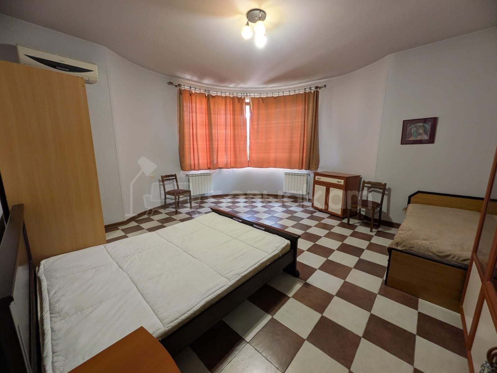 5 Սենյականոց Շքեղ Առանձնատուն, 210քմ, Կահավորված, Ավտոտնակով