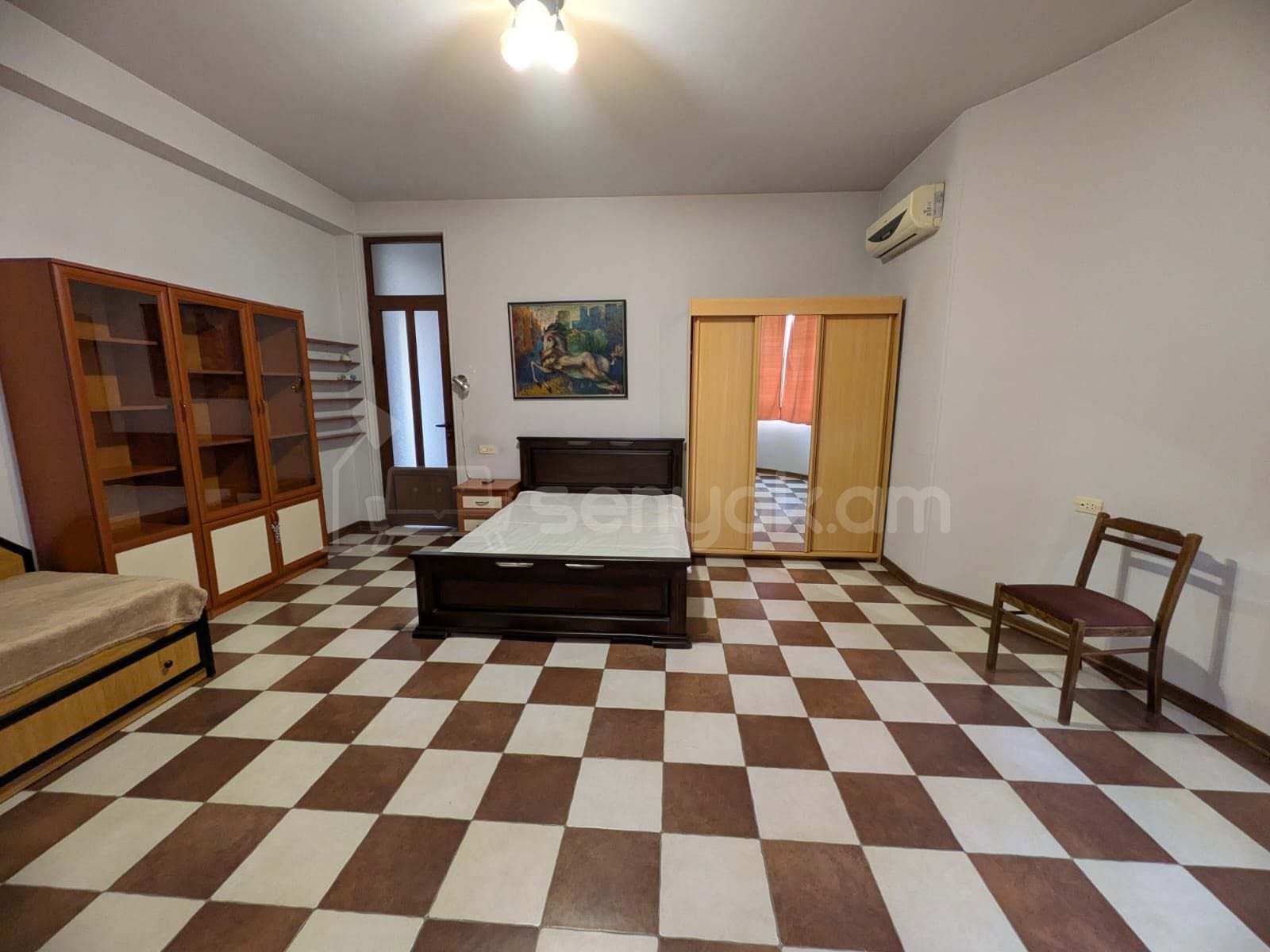 5 Սենյականոց Շքեղ Առանձնատուն, 210քմ, Կահավորված, Ավտոտնակով