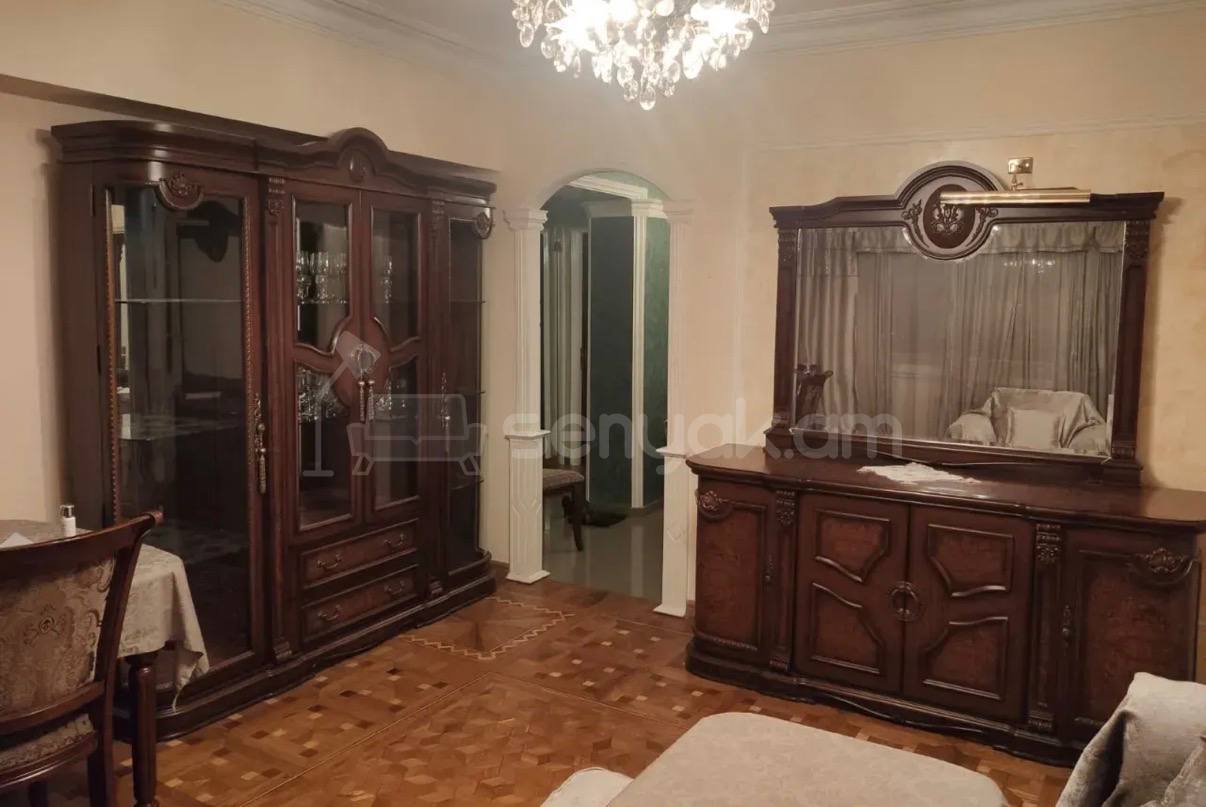 3 Սենյականոց Բնակարան, 95քմ, 9/9 հարկ, Կապիտալ Վերանորոգված, Կահավորված, Արևկող