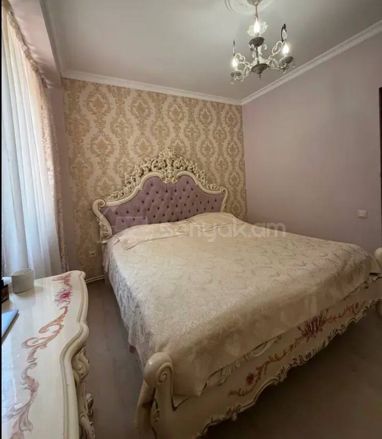 4 Սենյականոց Բնակարան, 84քմ, 1/9 հարկ, Կապիտալ Վերանորոգված